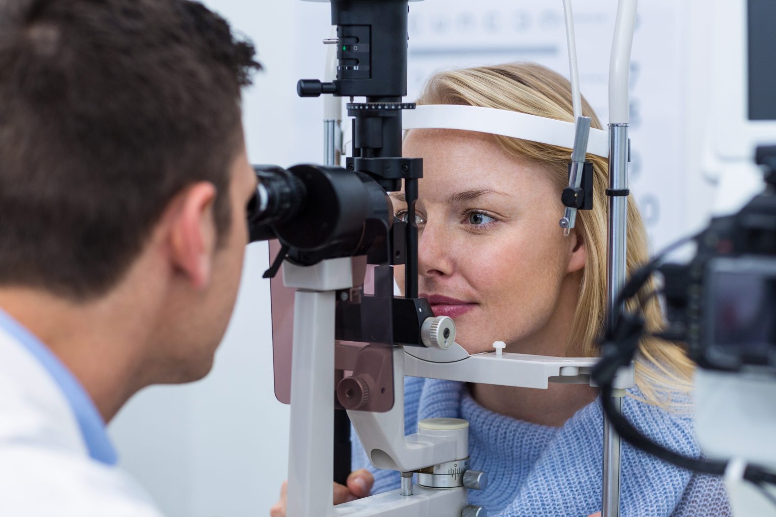 comprehensive-eye-exams-adamoptik-sk