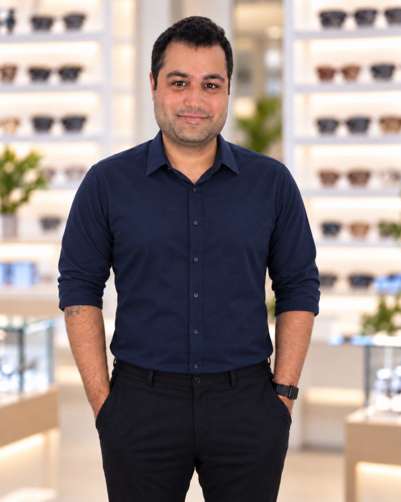 Sina Kalali, Business Advisor at PSN Vision Optical, specializing in business growth, digital currency, innovation, and strategic development.